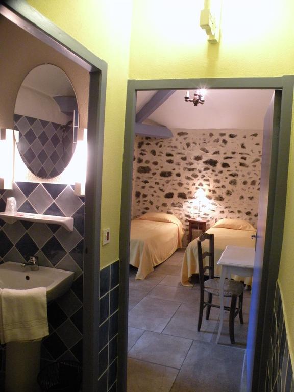Hotel L'Oronge Сен-Жан-дю-Гар Екстериор снимка