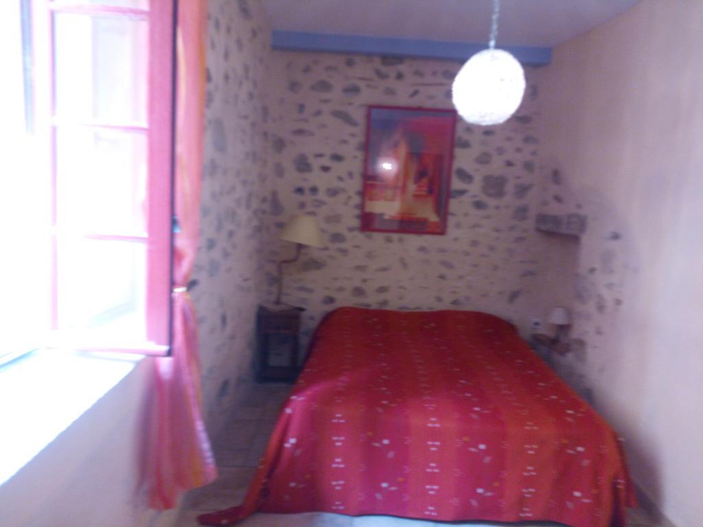 Hotel L'Oronge Сен-Жан-дю-Гар Екстериор снимка